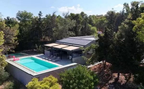 Einzigartige Villa zum Verkauf in Agios Mattheos, Chania